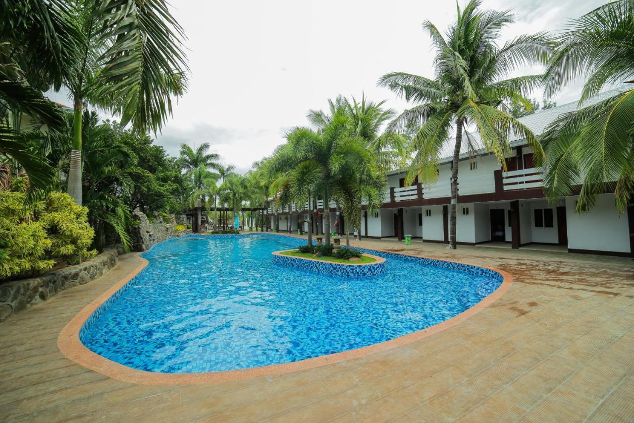 Bataan White Corals Beach Resort Morong  Bagian luar foto